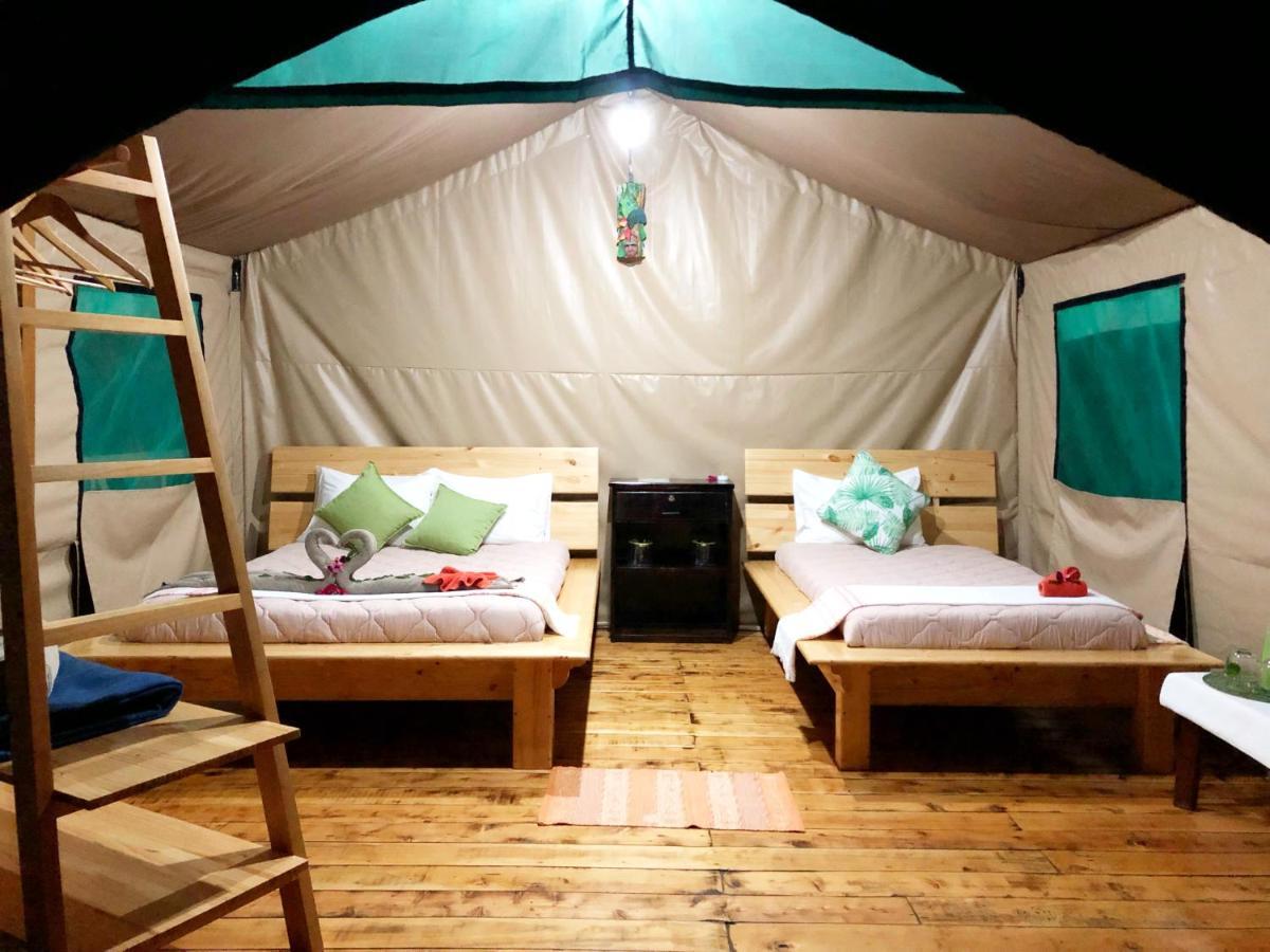 Tami Lodge Providencia ภายนอก รูปภาพ
