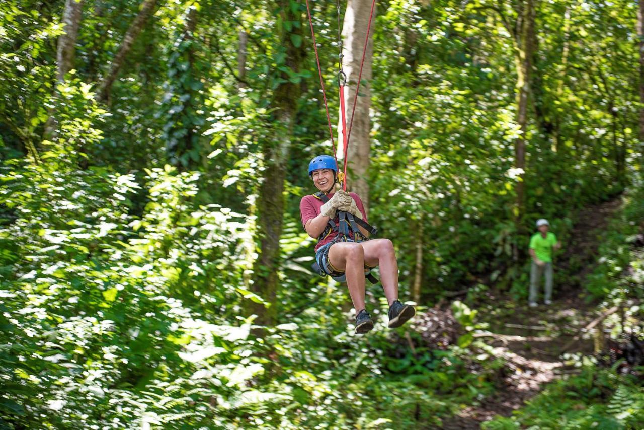 Tami Lodge Providencia ภายนอก รูปภาพ