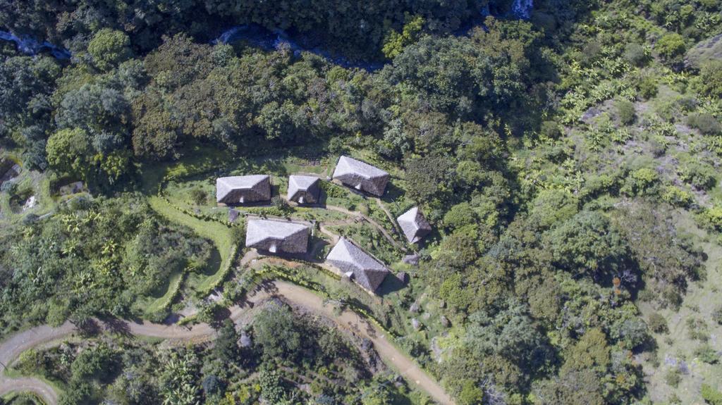 Tami Lodge Providencia ภายนอก รูปภาพ