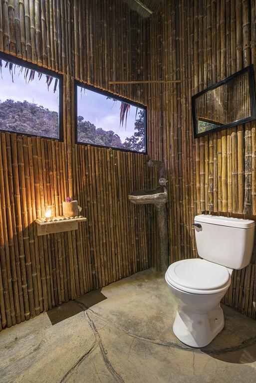 Tami Lodge Providencia ภายนอก รูปภาพ