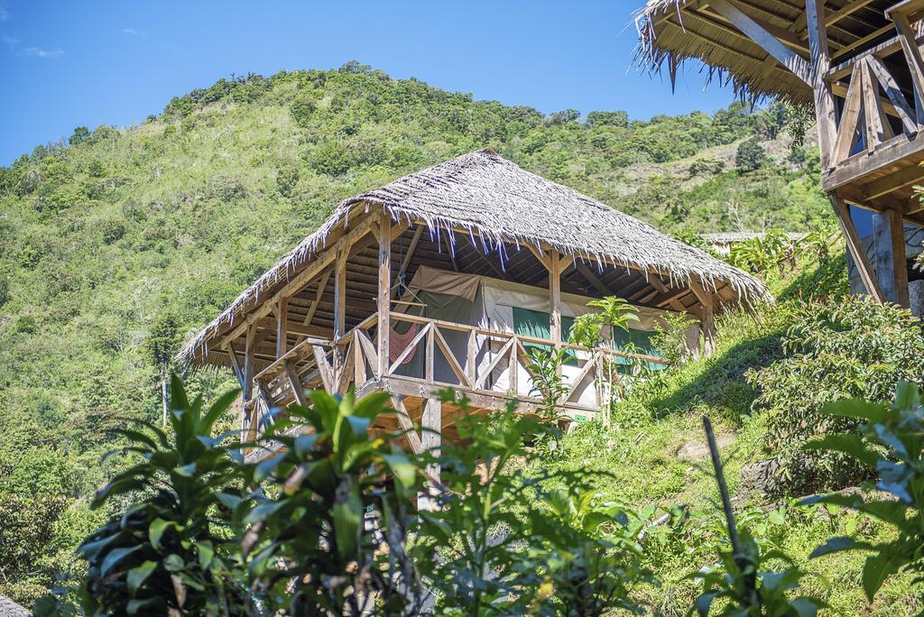 Tami Lodge Providencia ภายนอก รูปภาพ